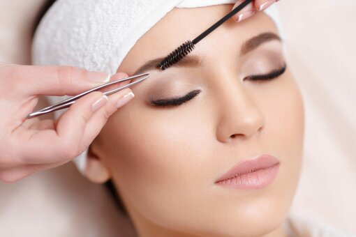 «A.Beautylab» - навчитеся декорувати брови швидко і красиво