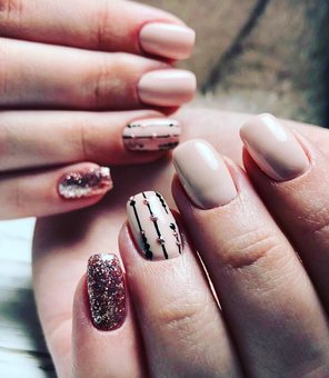 Манікюр та покриття нігтів гель-лаком в салоні краси «RAI»